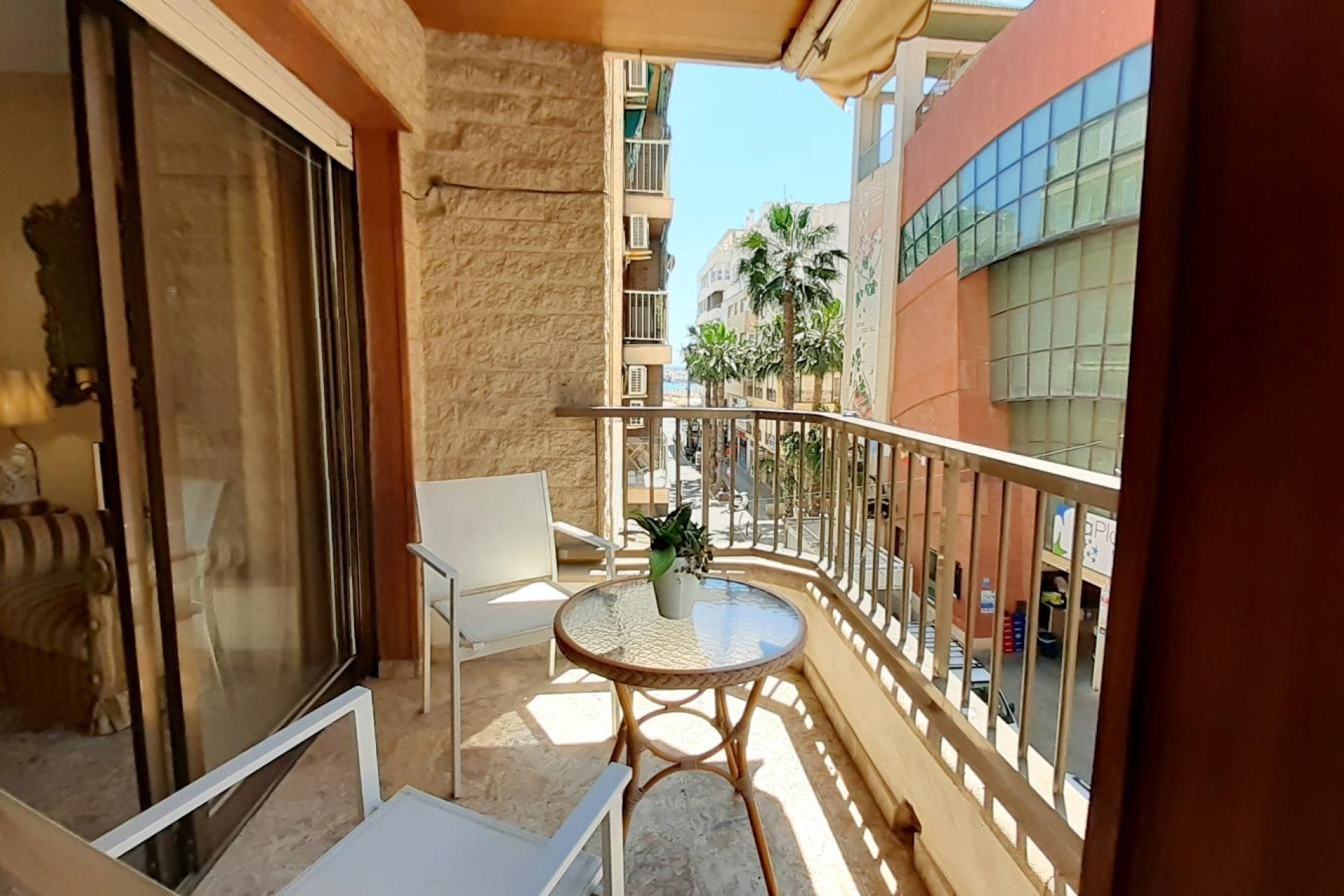 Wiederverkauf - Wohnung -
Torrevieja