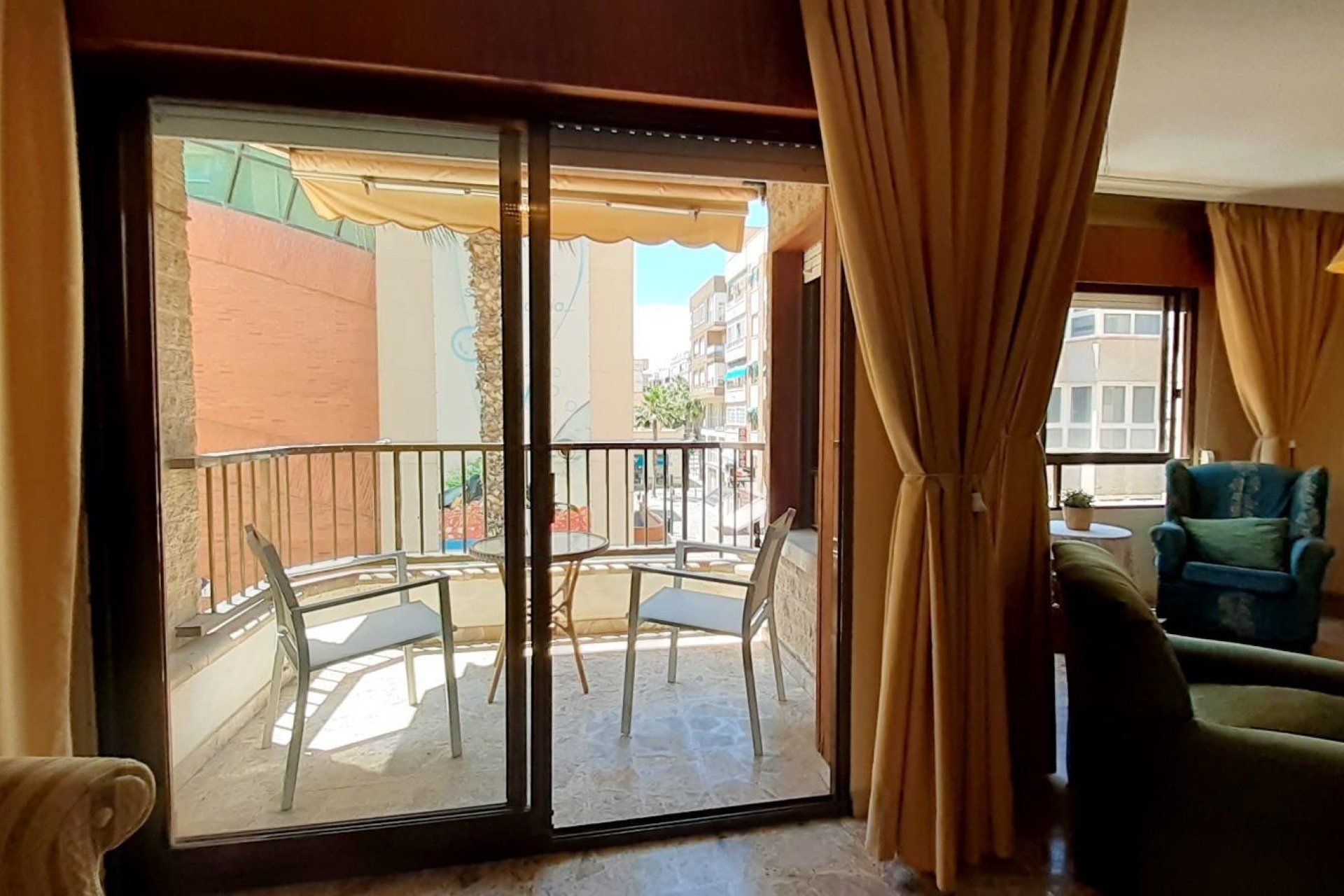 Wiederverkauf - Wohnung -
Torrevieja