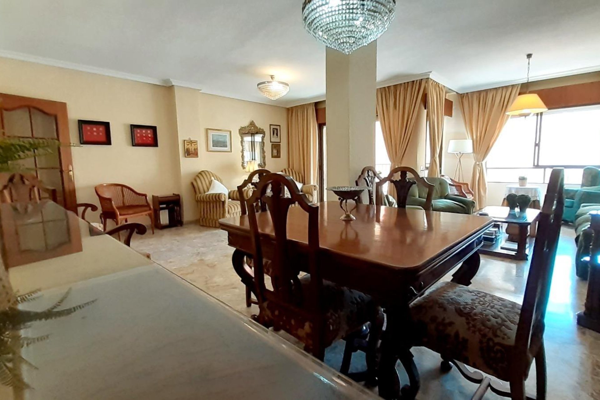 Wiederverkauf - Wohnung -
Torrevieja