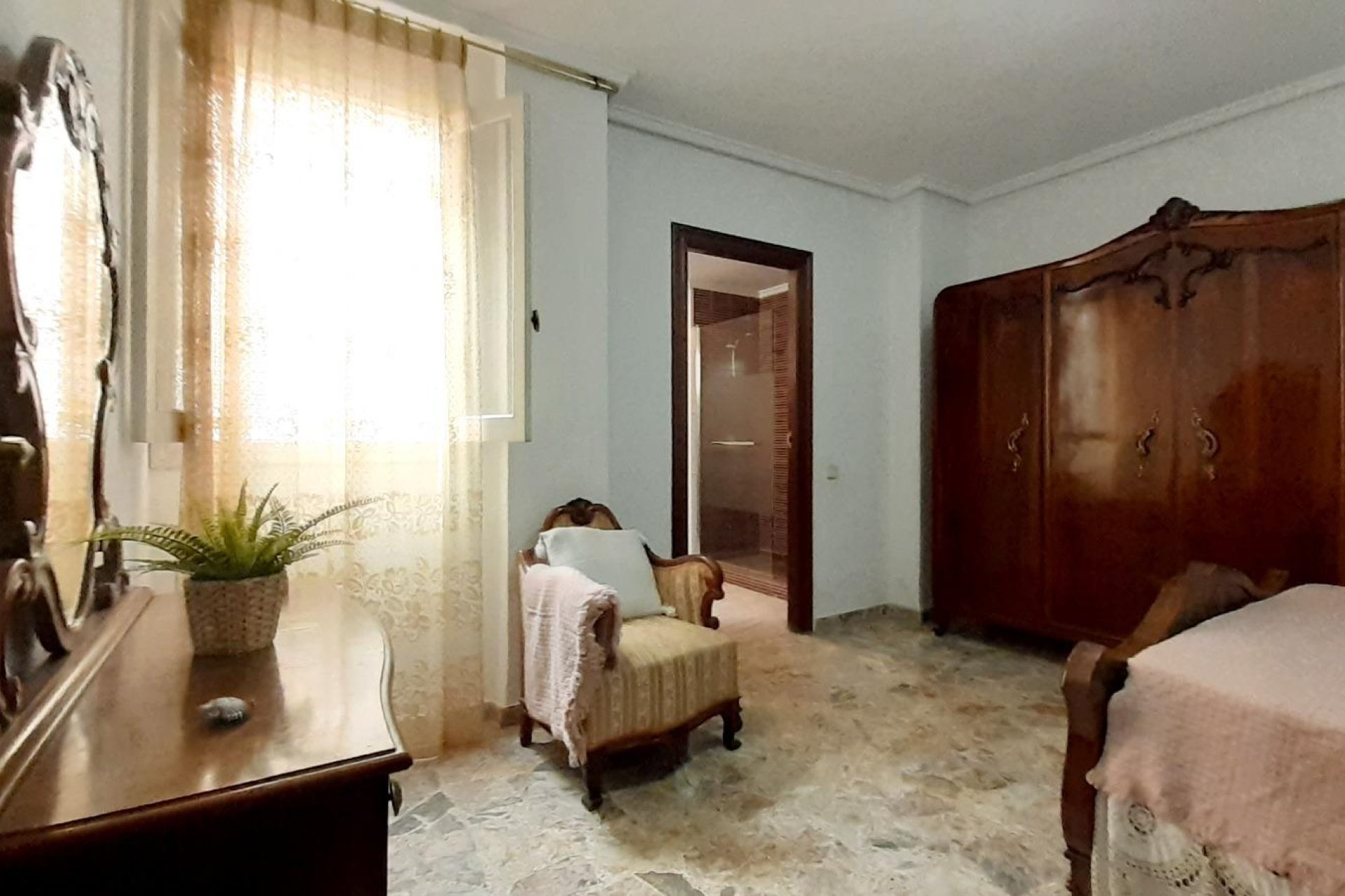 Wiederverkauf - Wohnung -
Torrevieja
