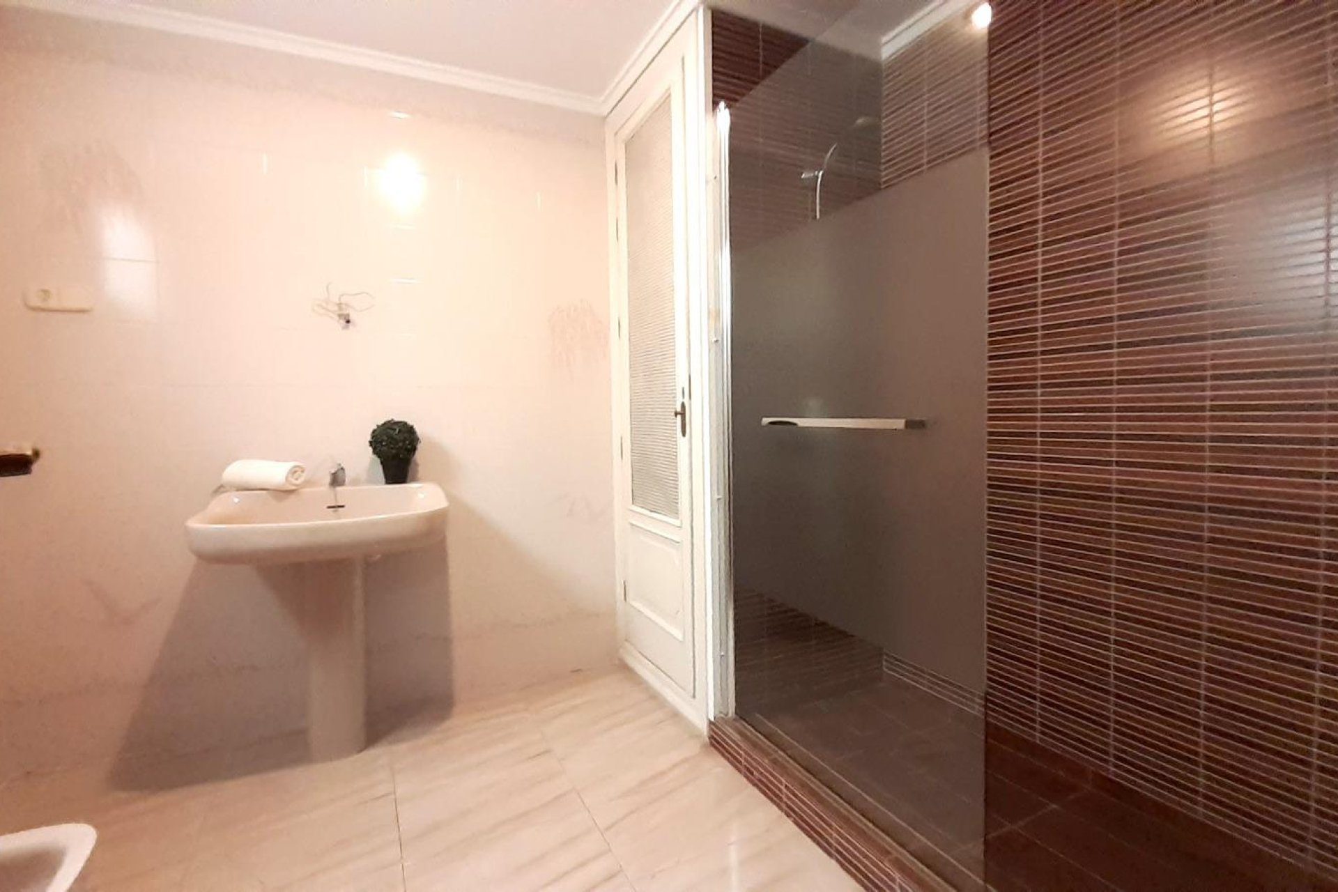 Wiederverkauf - Wohnung -
Torrevieja