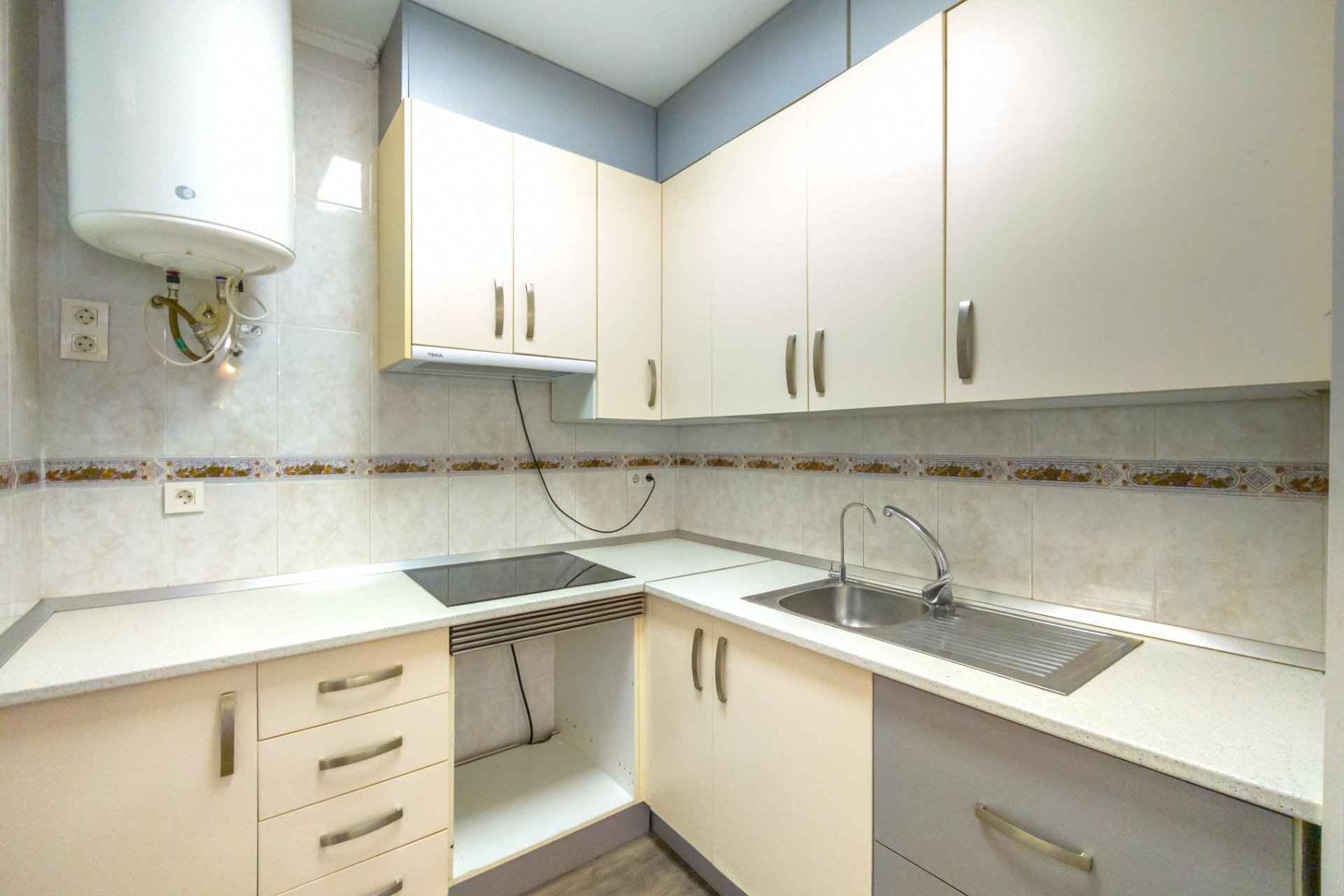 Wiederverkauf - Wohnung -
Torrevieja