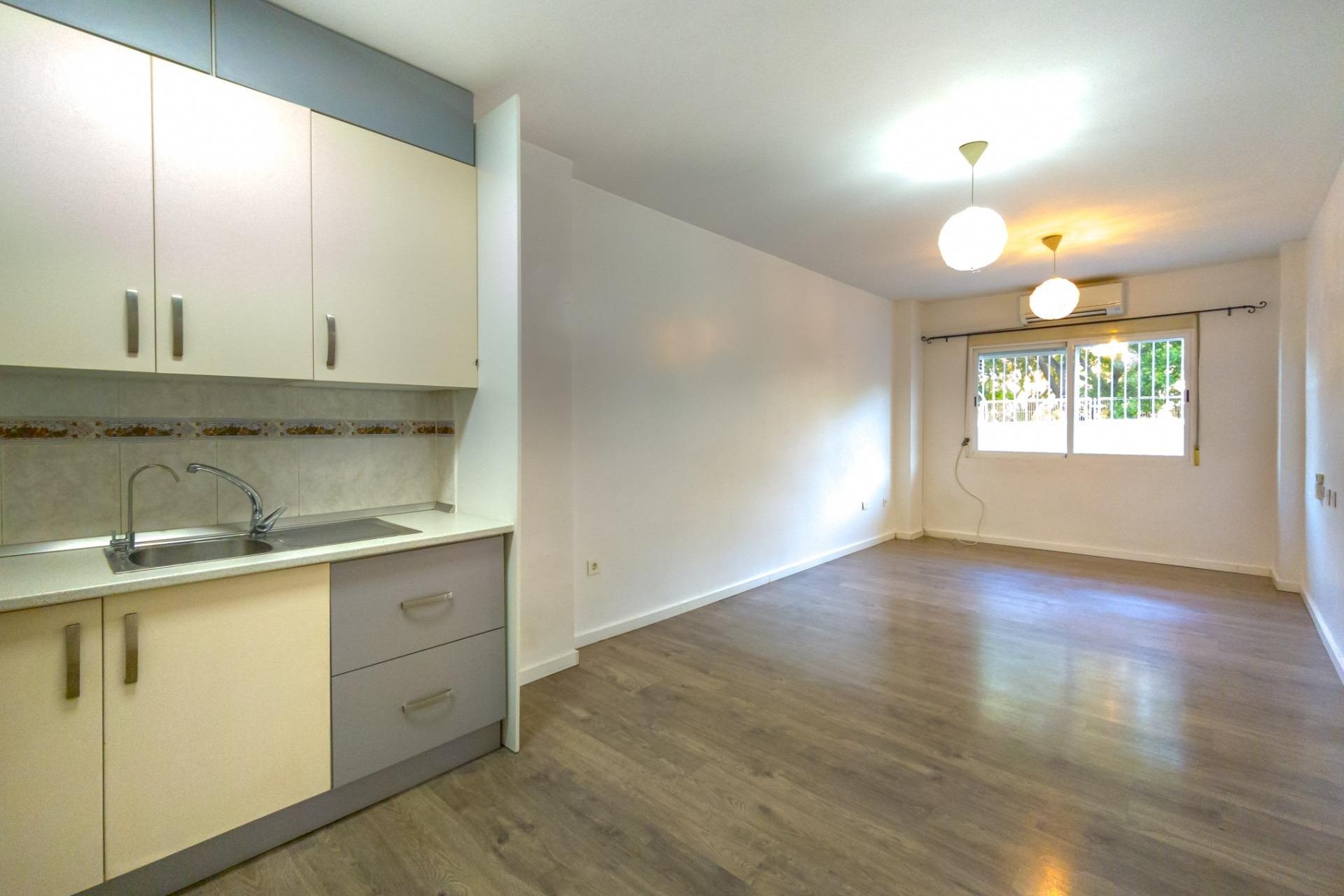 Wiederverkauf - Wohnung -
Torrevieja