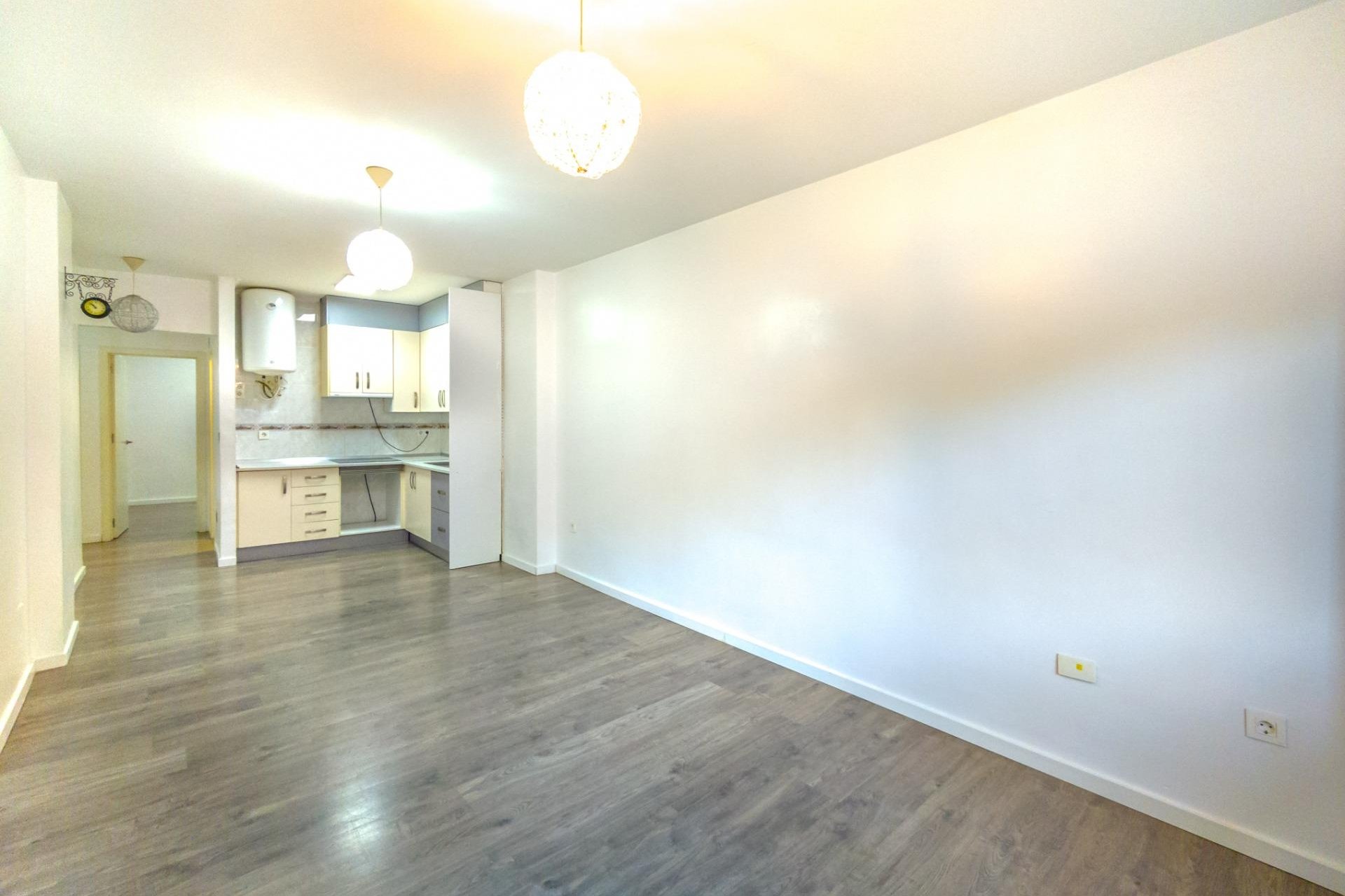 Wiederverkauf - Wohnung -
Torrevieja