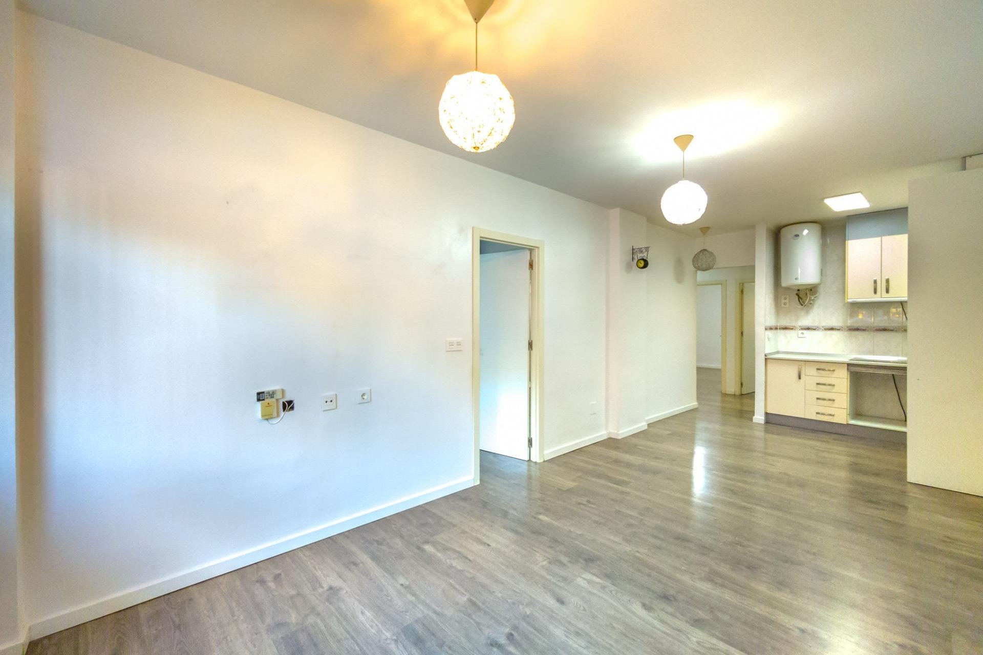 Wiederverkauf - Wohnung -
Torrevieja