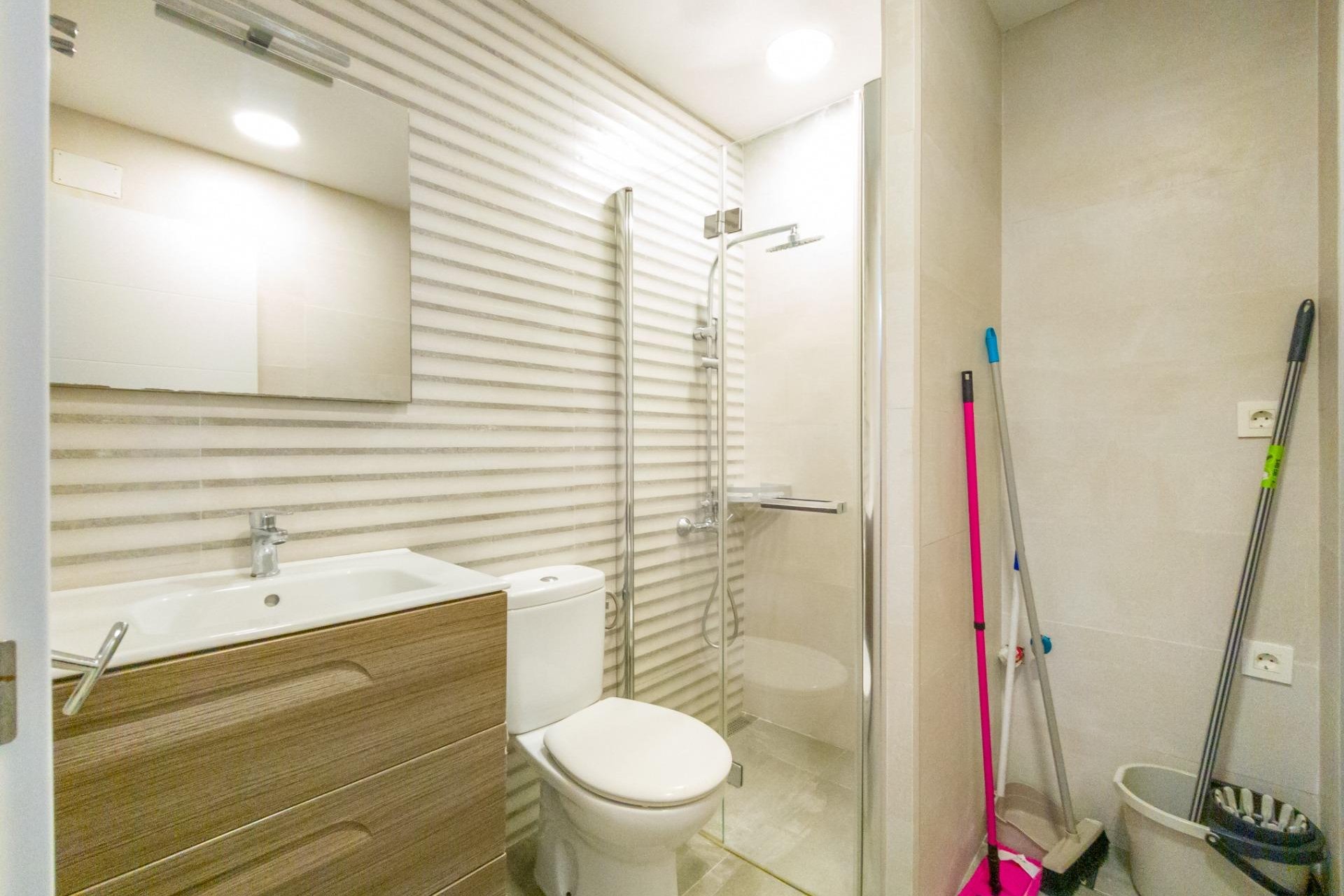 Wiederverkauf - Wohnung -
Torrevieja