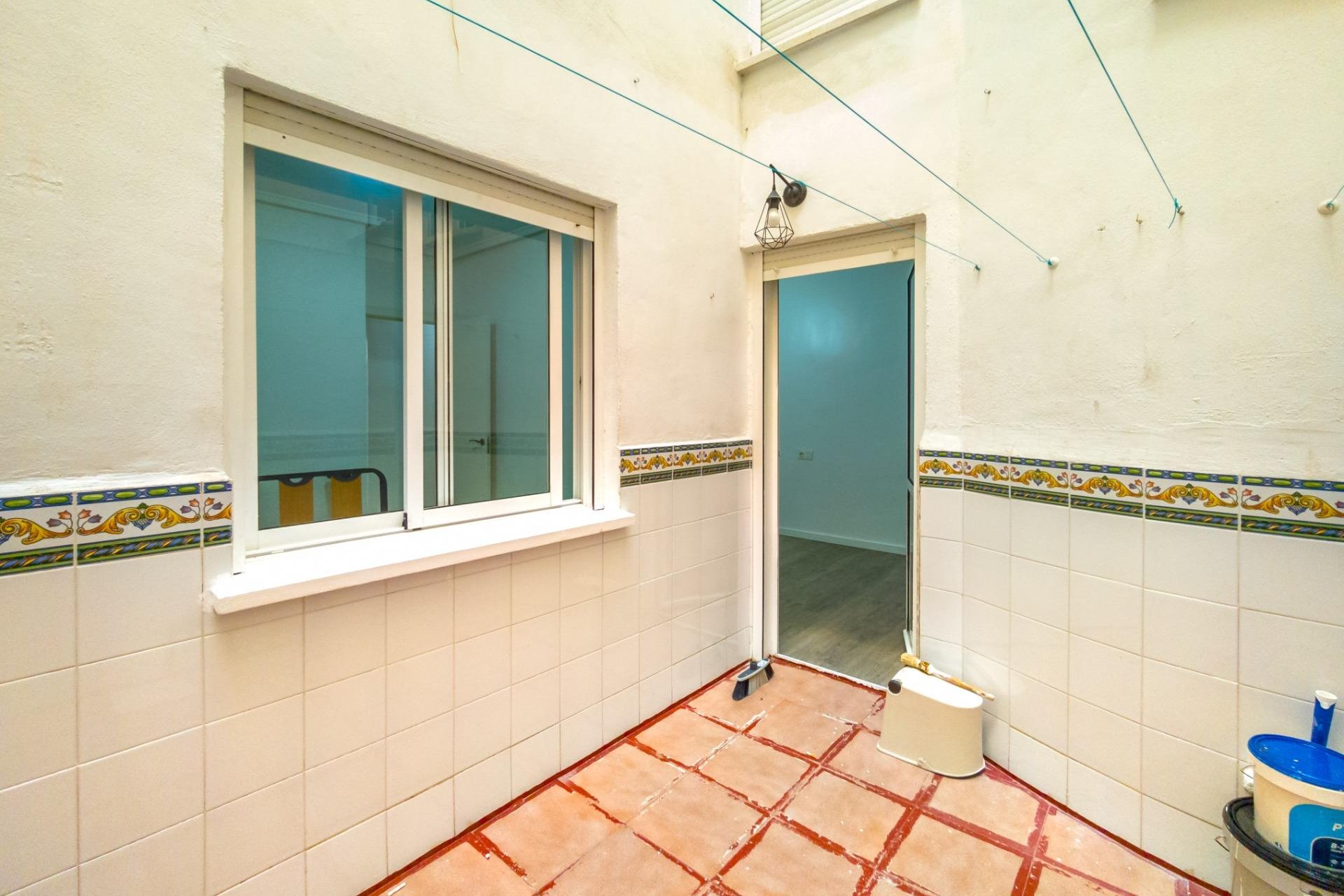 Wiederverkauf - Wohnung -
Torrevieja