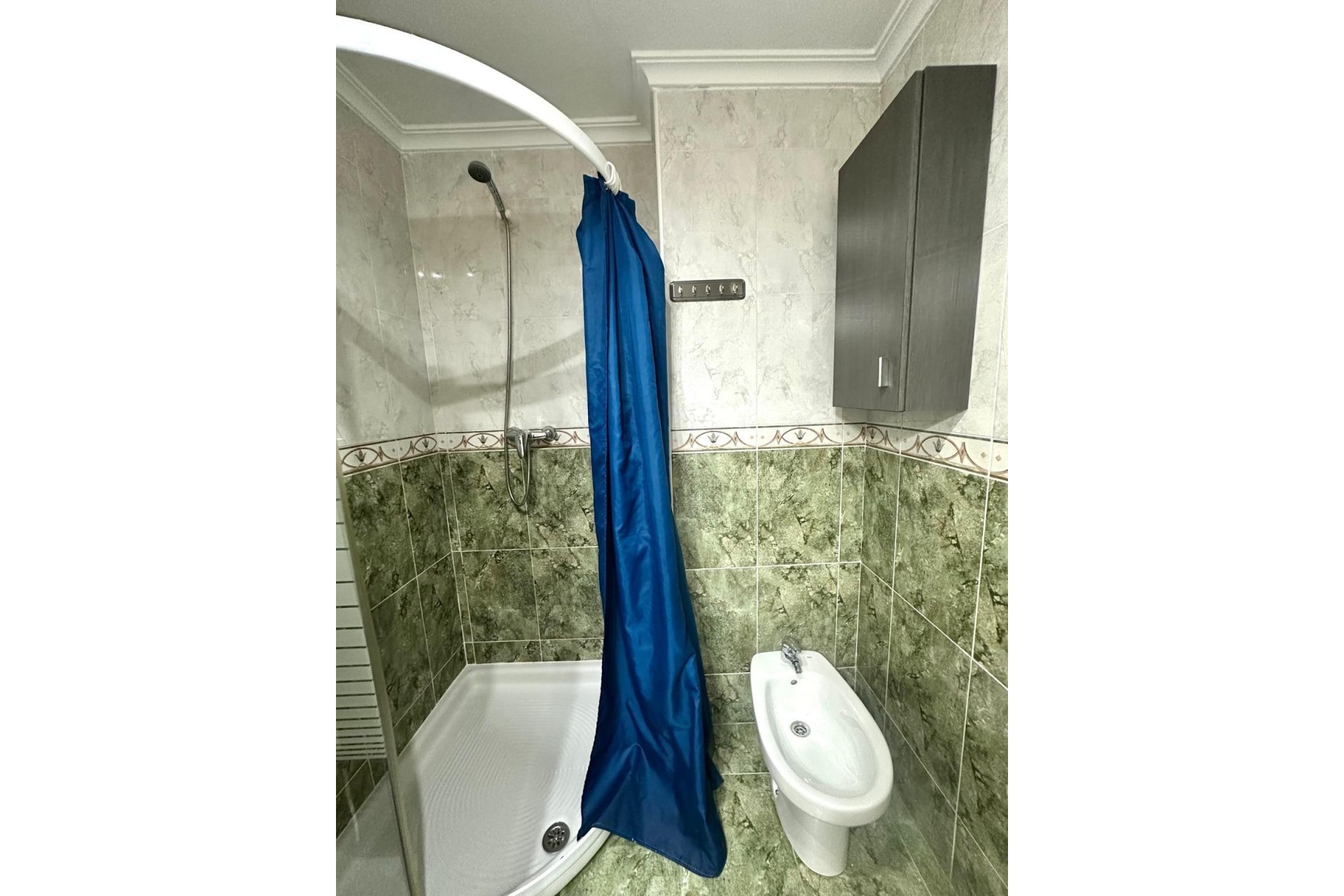 Wiederverkauf - Wohnung -
Torrevieja