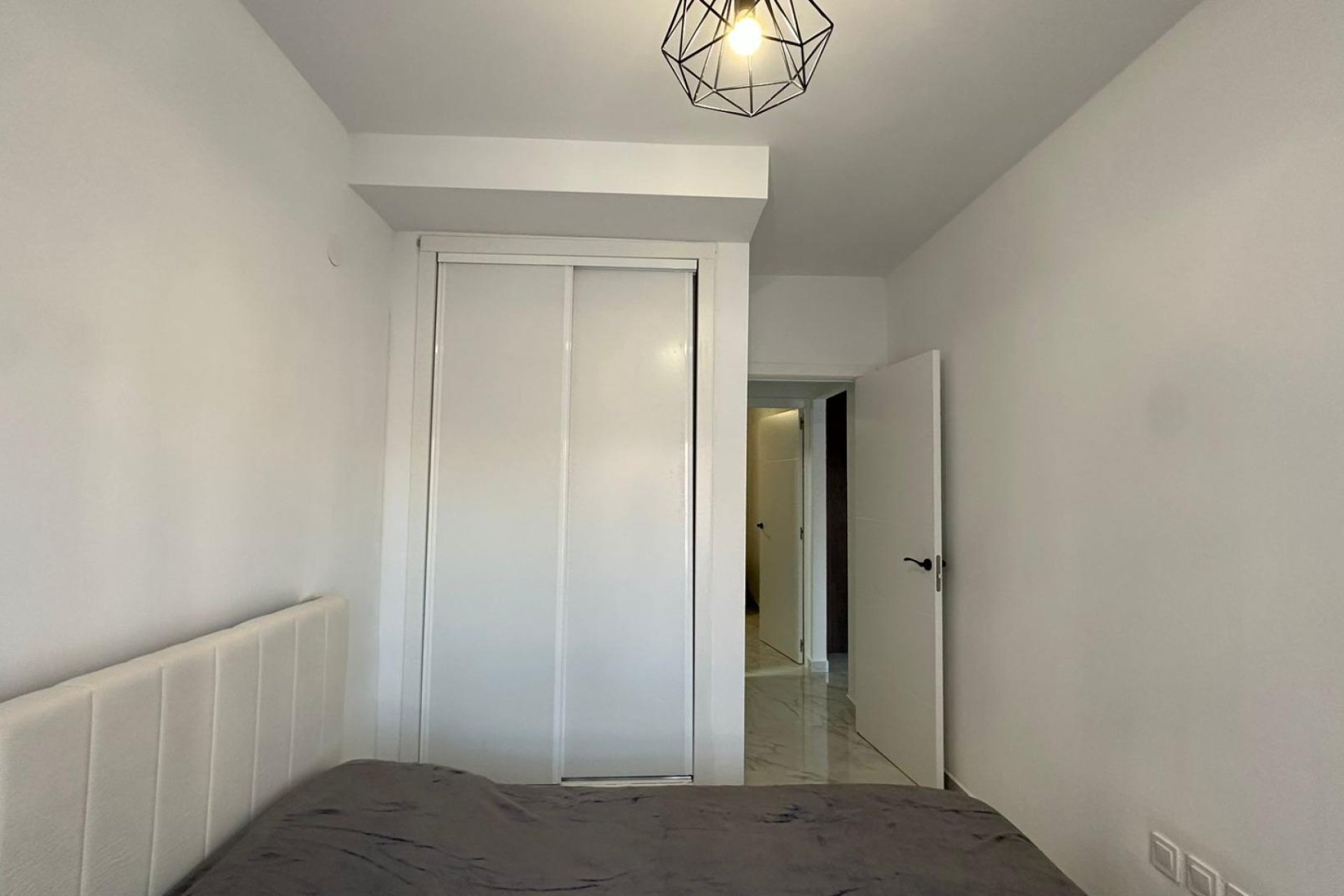 Wiederverkauf - Wohnung -
Torrevieja