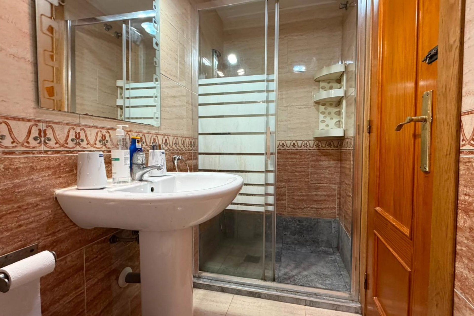 Wiederverkauf - Wohnung -
Torrevieja