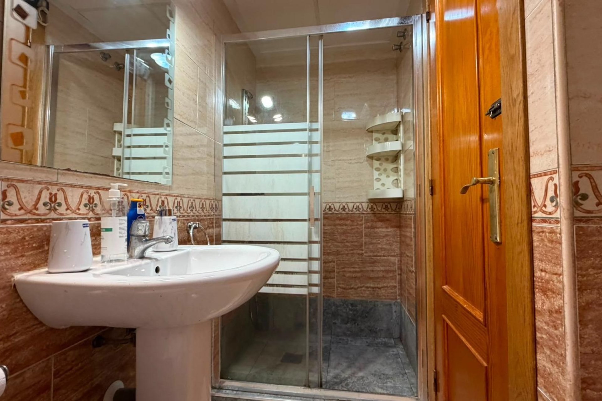 Wiederverkauf - Wohnung -
Torrevieja