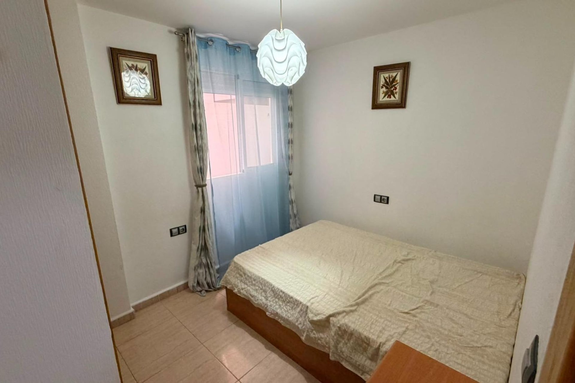 Wiederverkauf - Wohnung -
Torrevieja