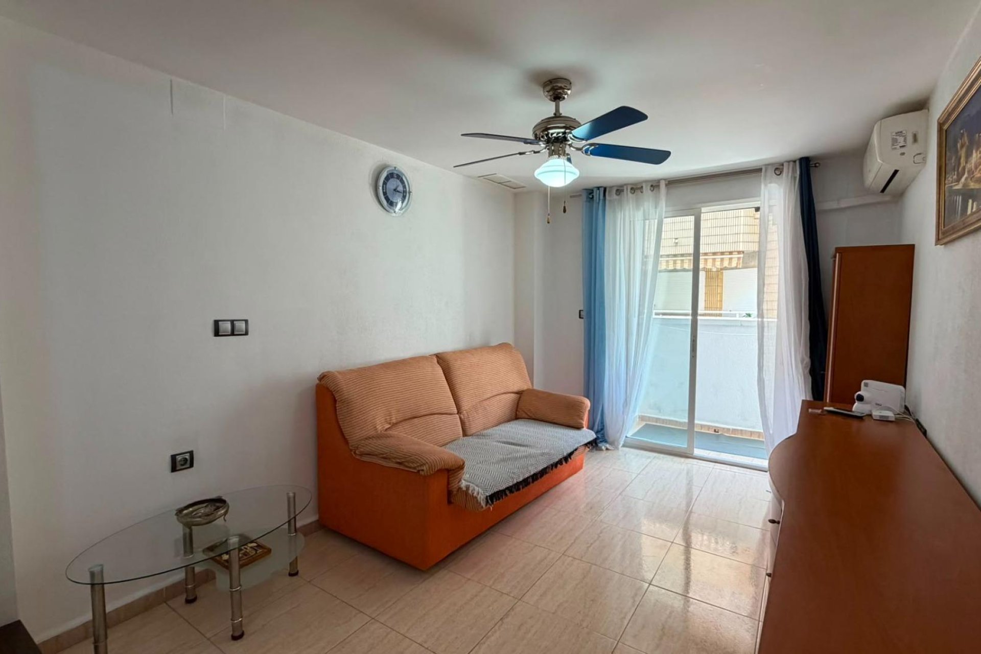 Wiederverkauf - Wohnung -
Torrevieja