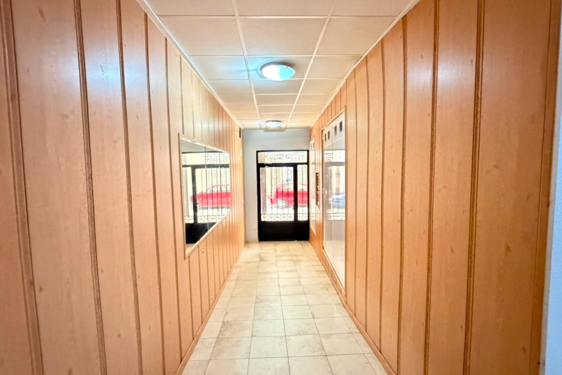 Wiederverkauf - Wohnung -
Torrevieja