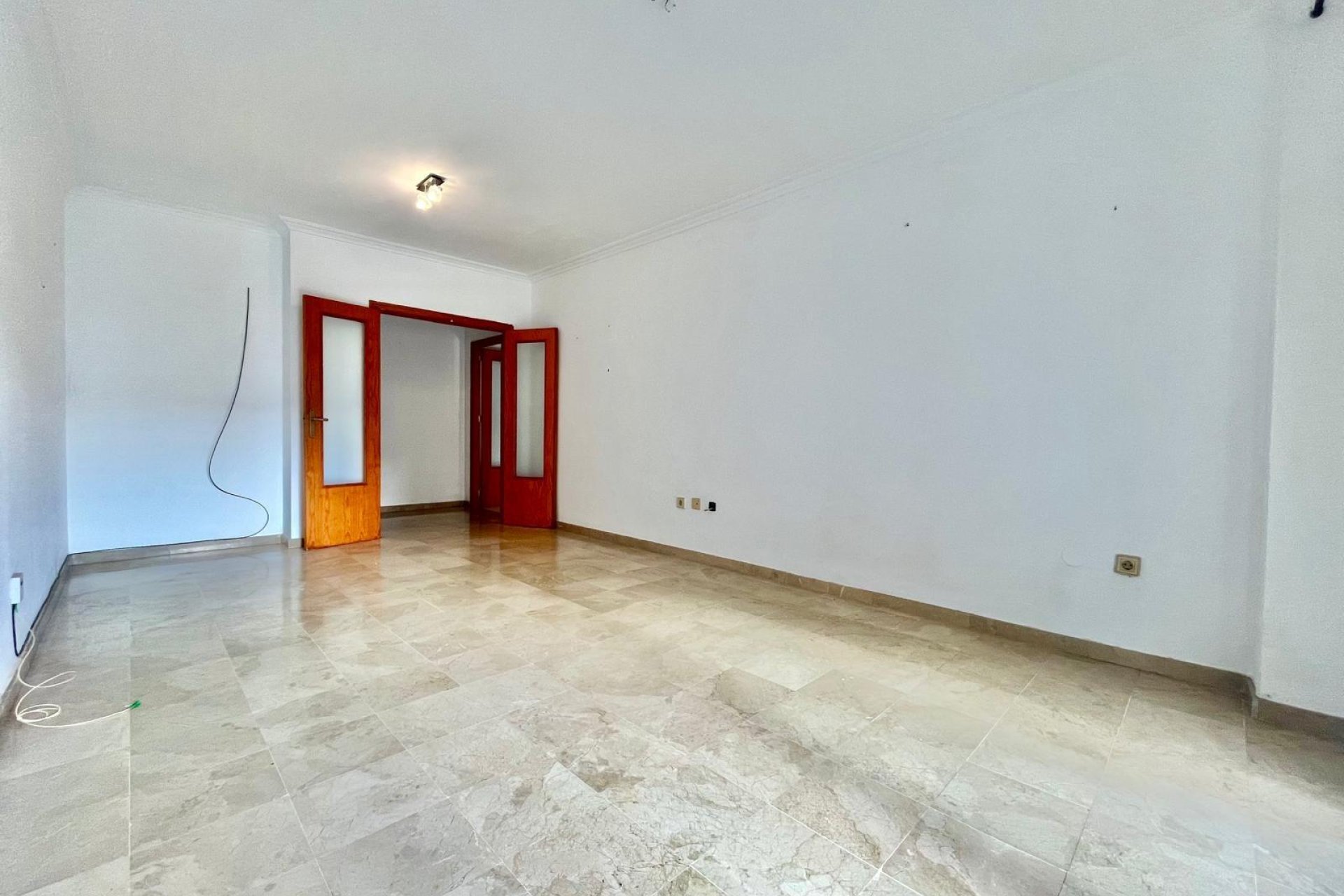Wiederverkauf - Wohnung -
Torrevieja