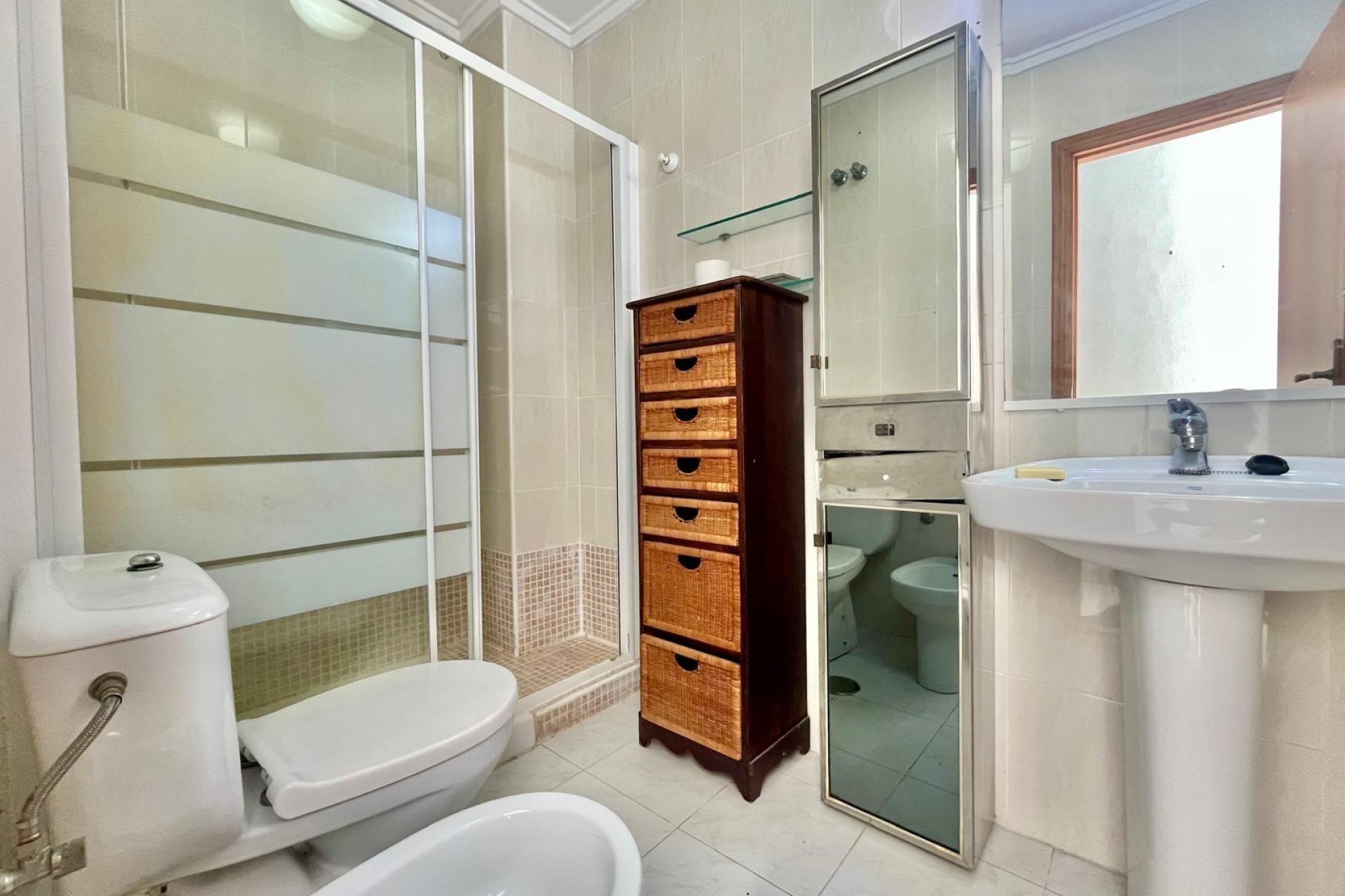 Wiederverkauf - Wohnung -
Torrevieja