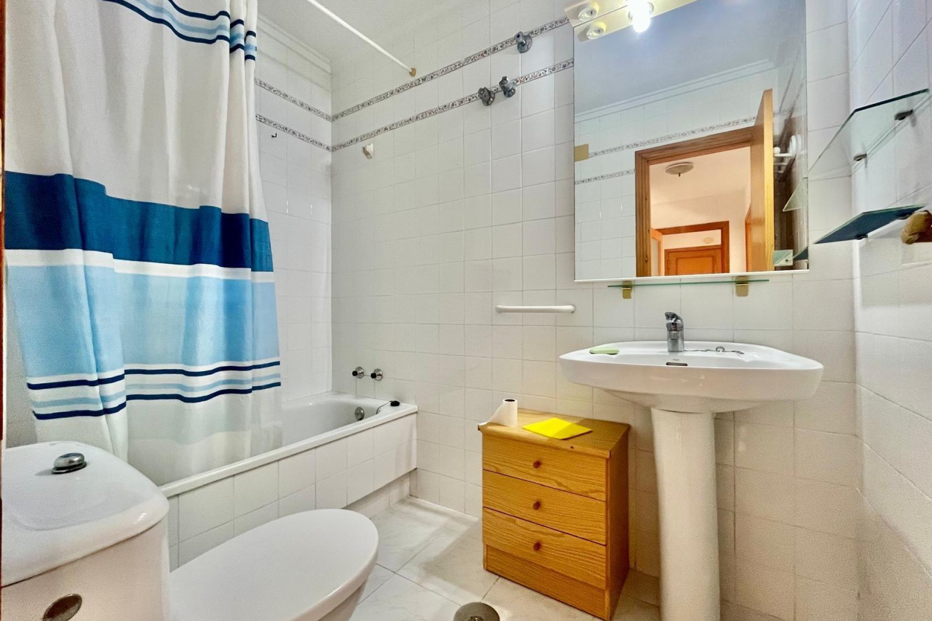 Wiederverkauf - Wohnung -
Torrevieja