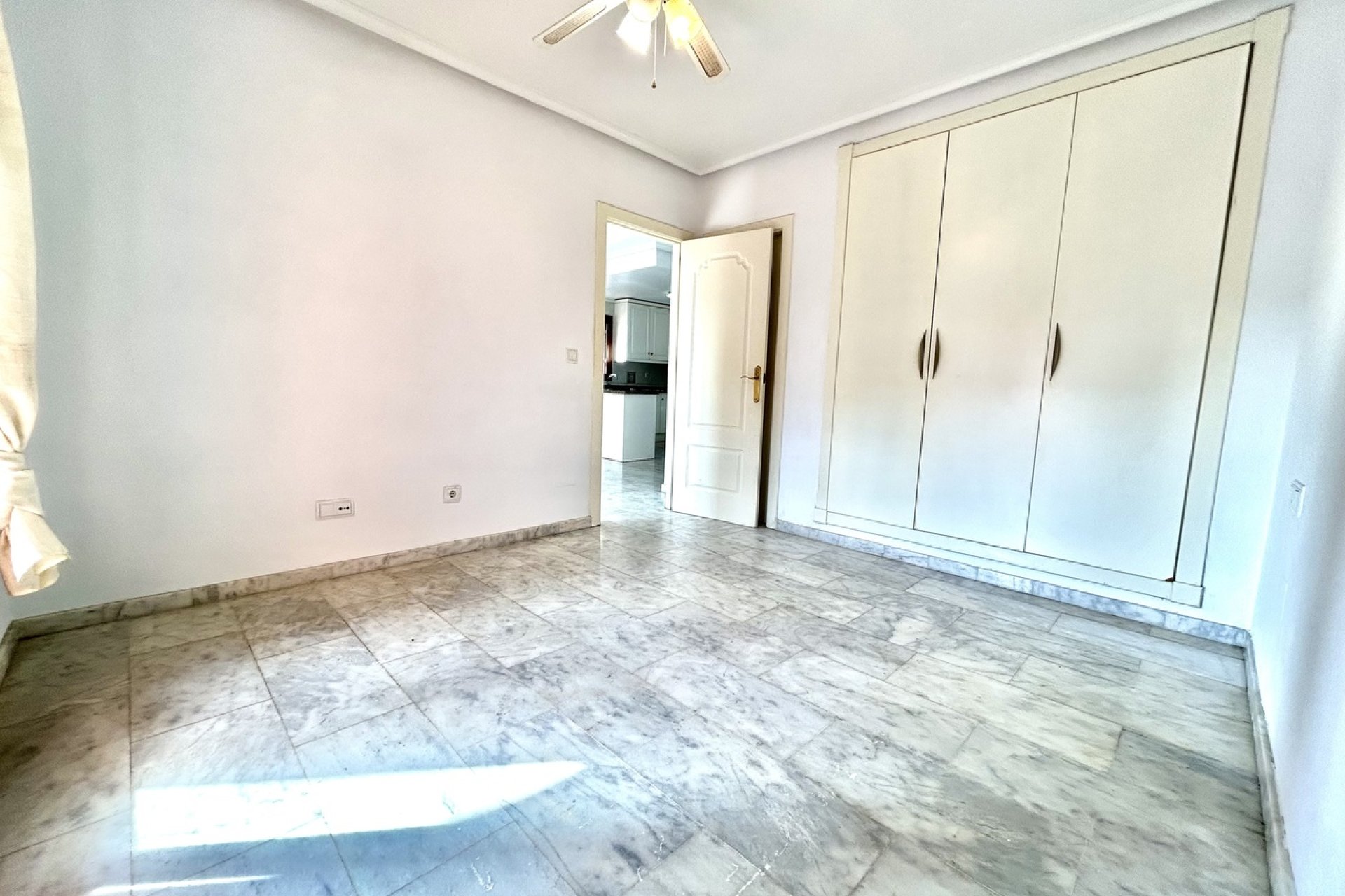 Wiederverkauf - Wohnung -
Villamartin - Costa Blanca