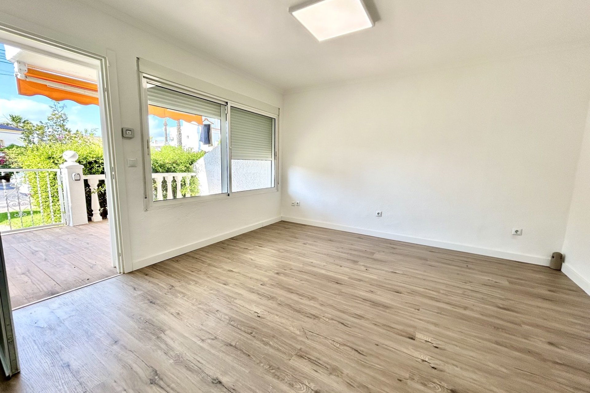 Wiederverkauf - Wohnung -
Villamartin - Costa Blanca