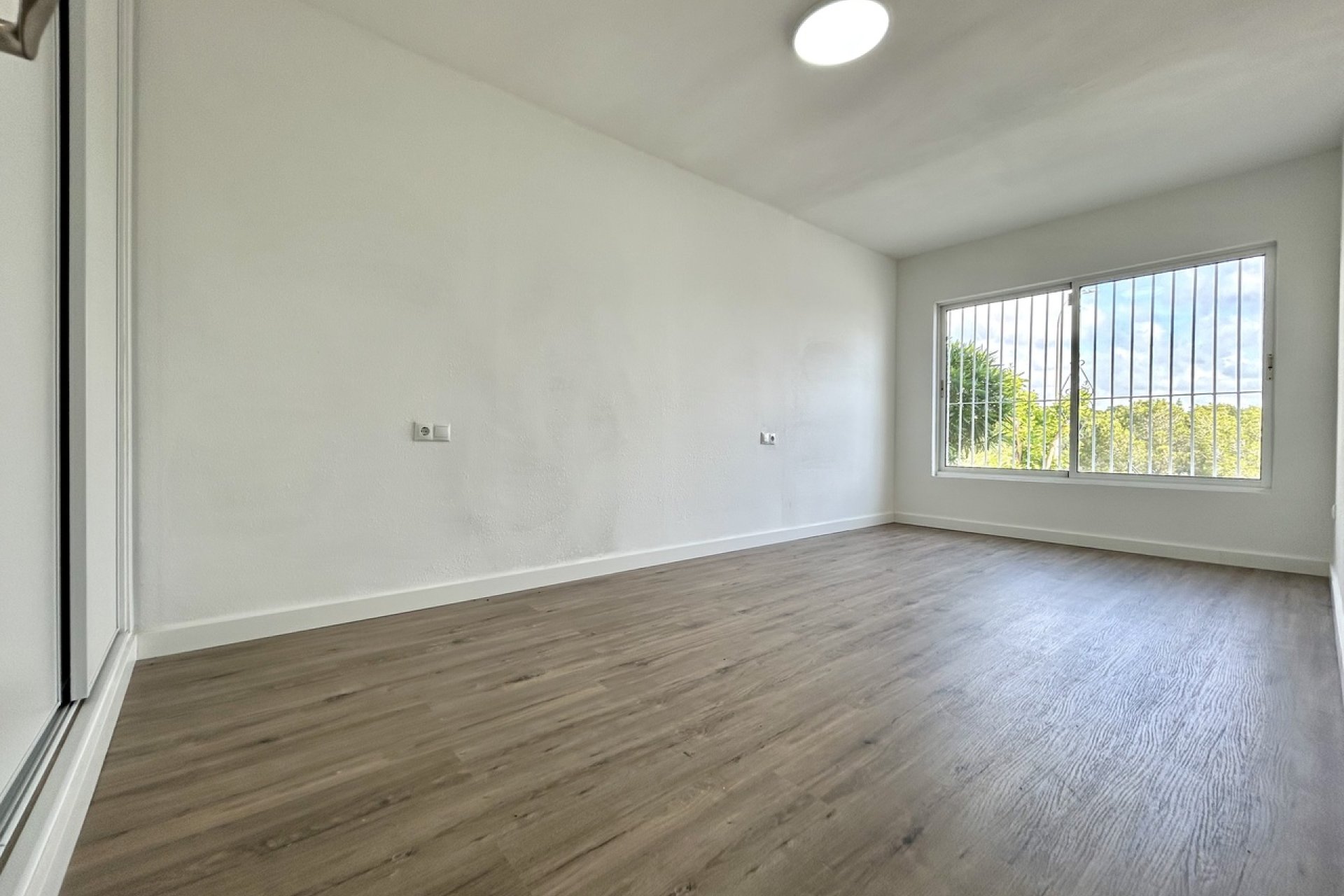 Wiederverkauf - Wohnung -
Villamartin - Costa Blanca