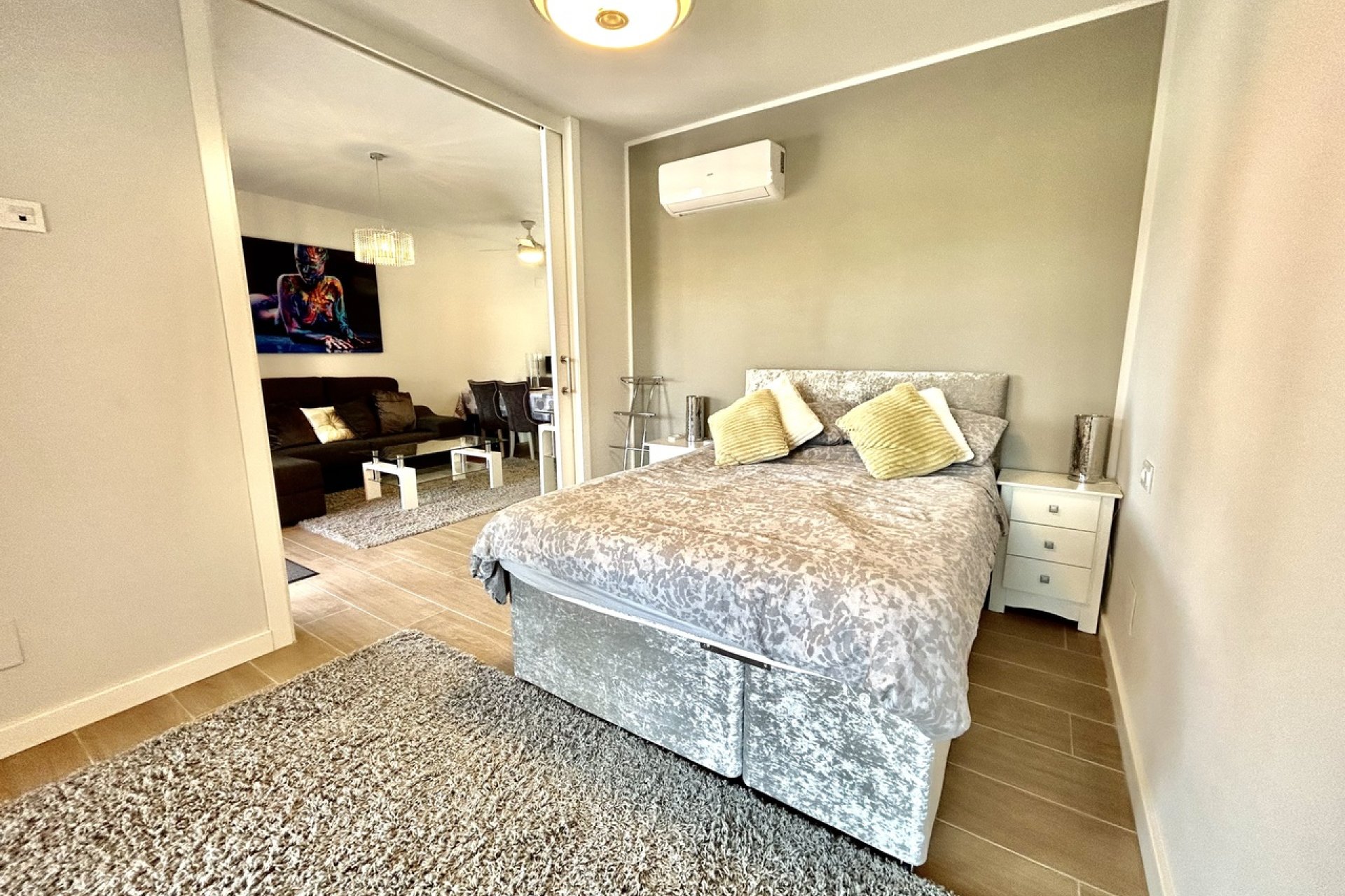 Wiederverkauf - Wohnung -
Villamartin - Costa Blanca