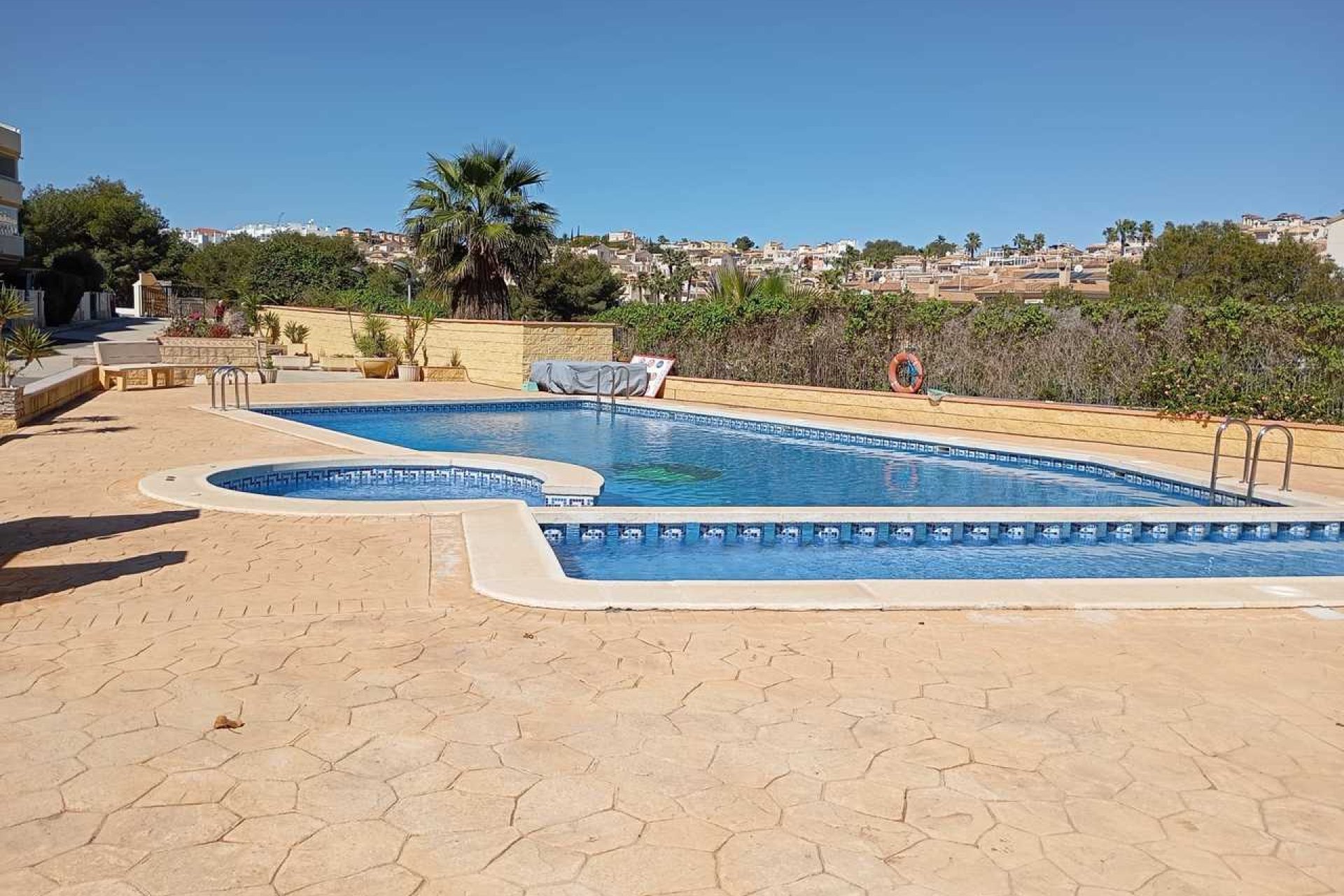 Wiederverkauf - Wohnung -
Villamartin - Costa Blanca