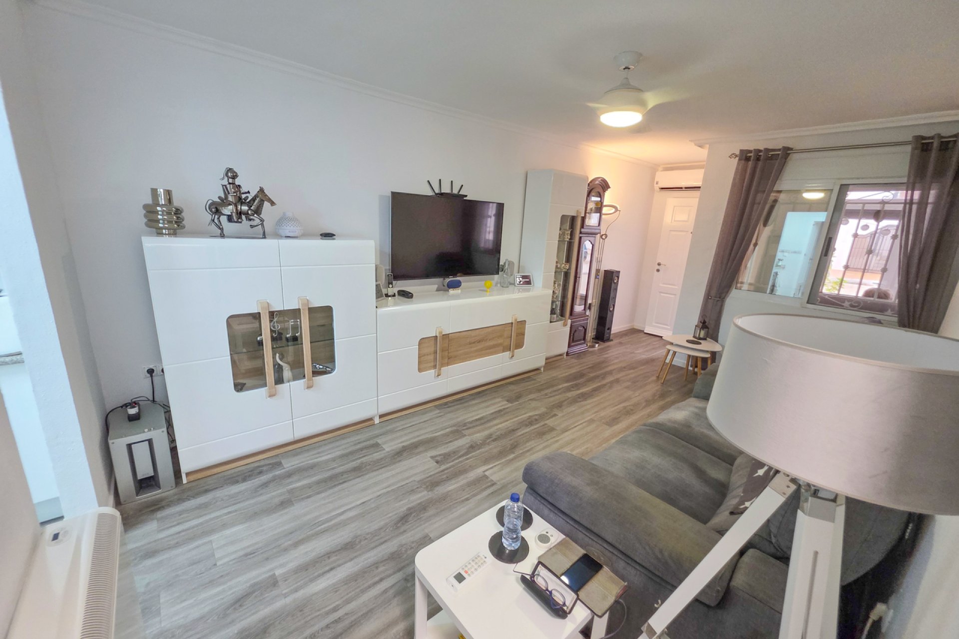 Wiederverkauf - Wohnung -
Vistabella Golf Entre Naranjos - Inland