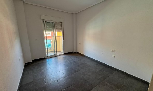 Wohnung - Wiederverkauf - Almoradí - Inland