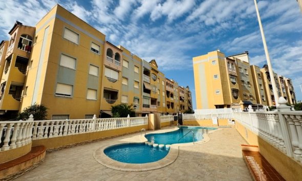 Wohnung - Wiederverkauf - La Mata -
                Costa Blanca