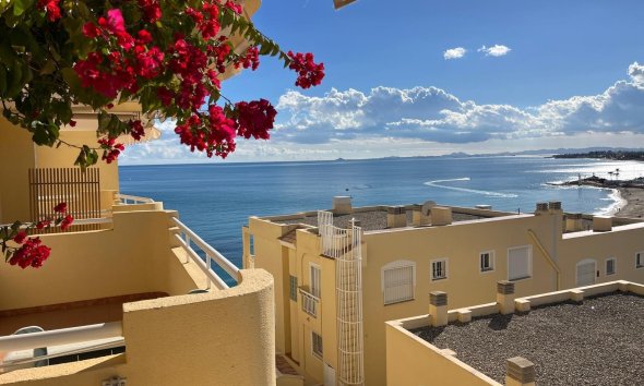 Wohnung - Wiederverkauf - Orihuela Costa - Campoamor