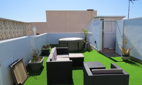 Wohnung - Wiederverkauf - Orihuela Costa - Costa Blanca
