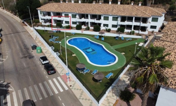 Wohnung - Wiederverkauf - Orihuela Costa - Costa Blanca