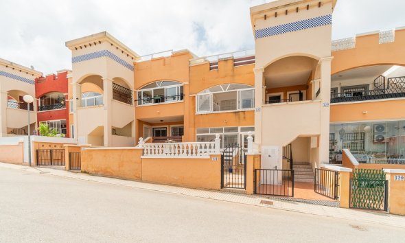 Wohnung - Wiederverkauf - Orihuela Costa -
                Costa Blanca