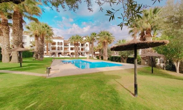 Wohnung - Wiederverkauf - Orihuela Costa - Villamartín