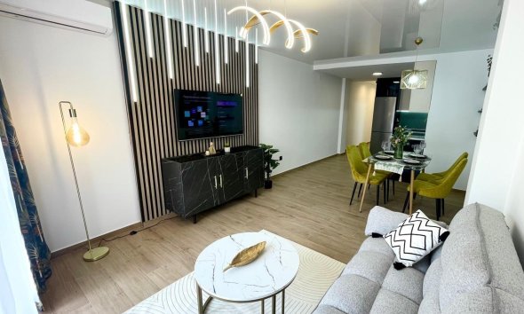 Wohnung - Wiederverkauf - Torrevieja -
                Acequion