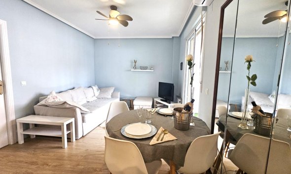 Wohnung - Wiederverkauf - Torrevieja - Centro