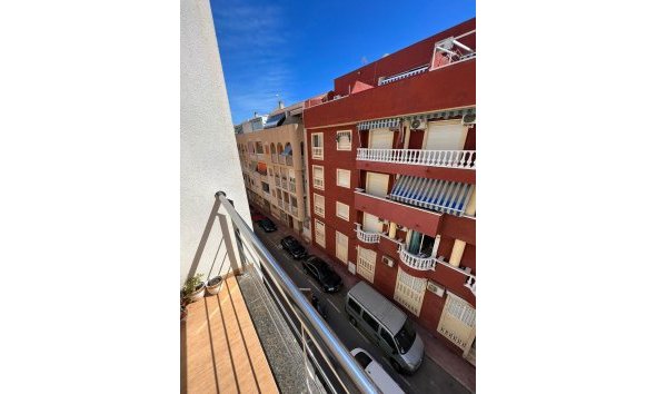 Wohnung - Wiederverkauf - Torrevieja - Centro