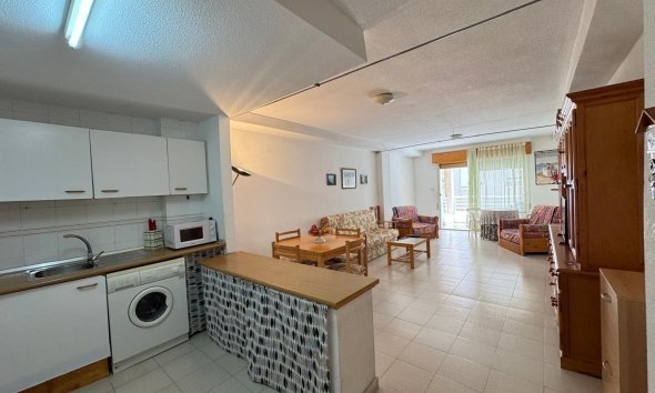 Wohnung - Wiederverkauf - Torrevieja - Centro