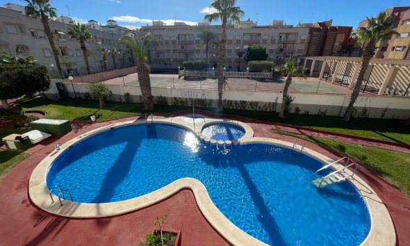 Wohnung - Wiederverkauf - Torrevieja -
                Costa Blanca
