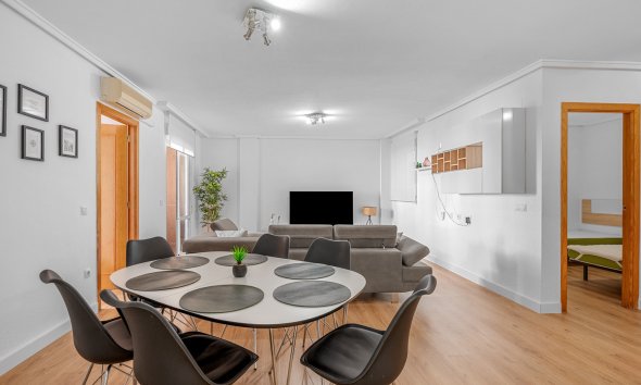 Wohnung - Wiederverkauf - Torrevieja -
                Costa Blanca