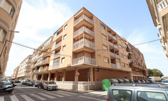 Wohnung - Wiederverkauf - Torrevieja -
                Costa Blanca
