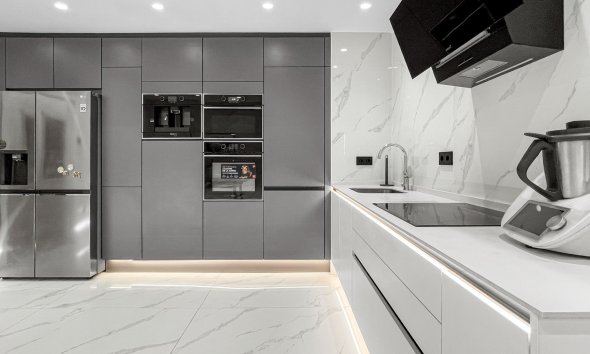 Wohnung - Wiederverkauf - Torrevieja -
                Costa Blanca