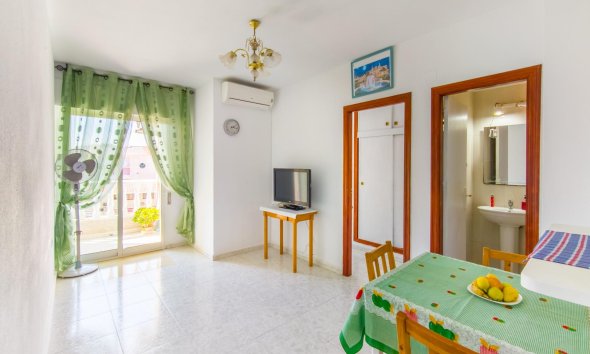 Wohnung - Wiederverkauf - Torrevieja - Estacion De Autobuses