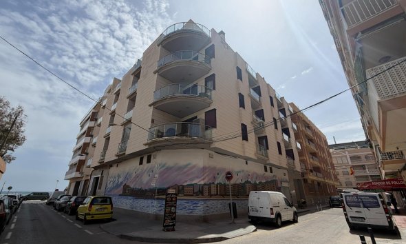 Wohnung - Wiederverkauf - Torrevieja - Playa de los Locos
