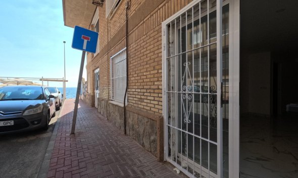 Wohnung - Wiederverkauf - Torrevieja - Playa De Los Naufragos