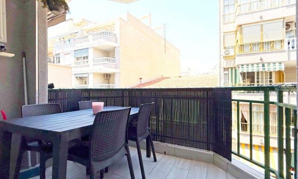 Wohnung - Wiederverkauf - Torrevieja - Playa del Cura