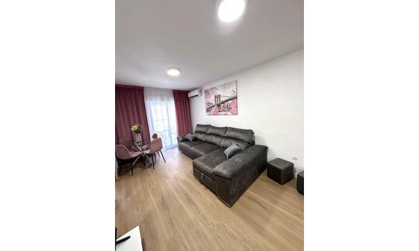 Wohnung - Wiederverkauf - Torrevieja - Playa del Cura