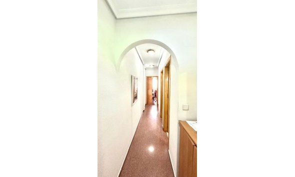 Wohnung - Wiederverkauf - Torrevieja - Torrevieja