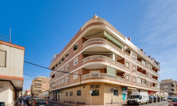 Wohnung - Wiederverkauf - Torrevieja -
                Torrevieja