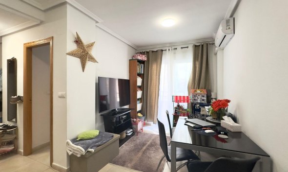 Wohnung - Wiederverkauf - Torrevieja -
                Torrevieja